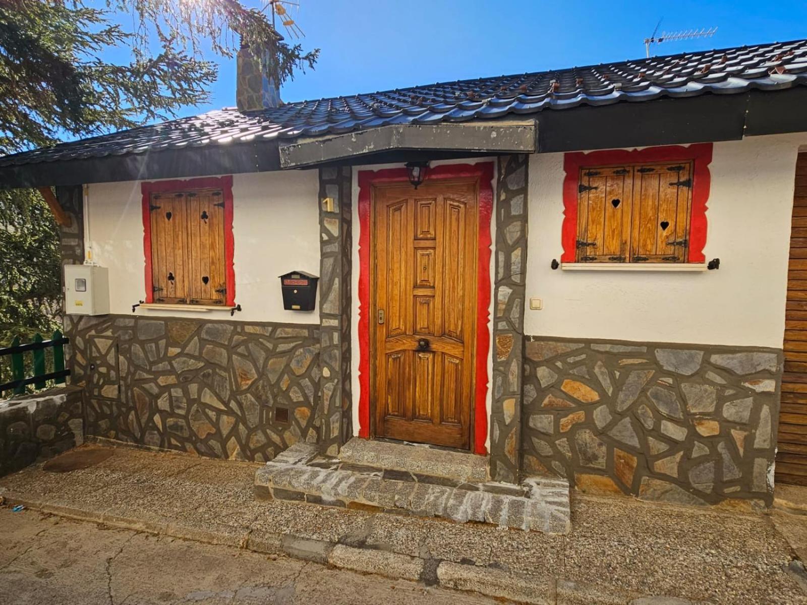 Imeda Casa 6 Estrellas سْييرا نيفادا المظهر الخارجي الصورة